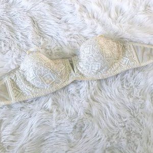 ❗️DONATING TMRW Free People Lacy Bralette